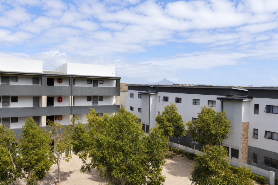 2 Bedroom Property for Sale in Parklands Western Cape
